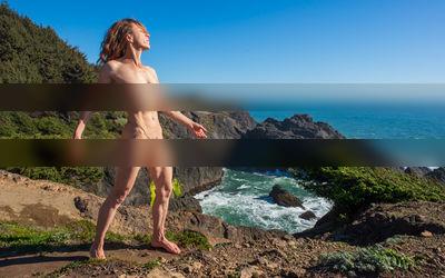 Pacific Overlook - self portrait / Nude  Fotografie von Model Anna Sereno ★2 | STRKNG