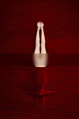 Plunge / Nude  Fotografie von Fotografin Maria Frodl ★41 | STRKNG