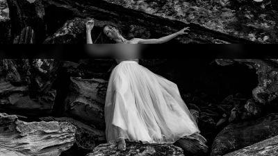 Shipwrecked II / Fine Art  Fotografie von Fotograf Arthur Mavros ★2 | STRKNG