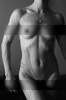 Striped / Nude  Fotografie von Fotograf GaryMPhoto ★4 | STRKNG