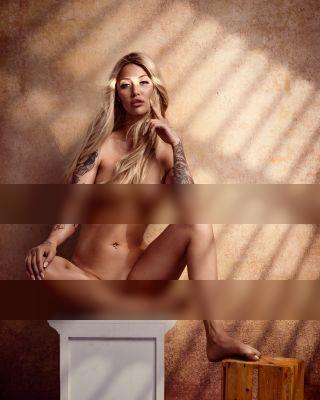 Alana Fox / Nude  Fotografie von Fotograf Nick ★3 | STRKNG