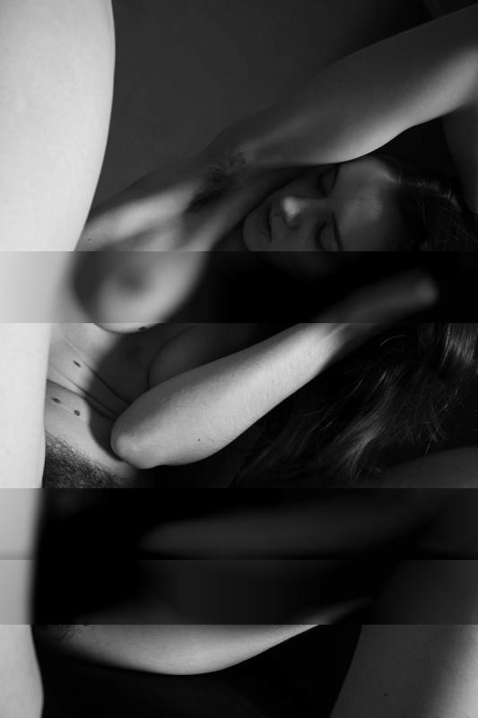 Distorted / Nude  Fotografie von Model kupferhaut ★17 | STRKNG