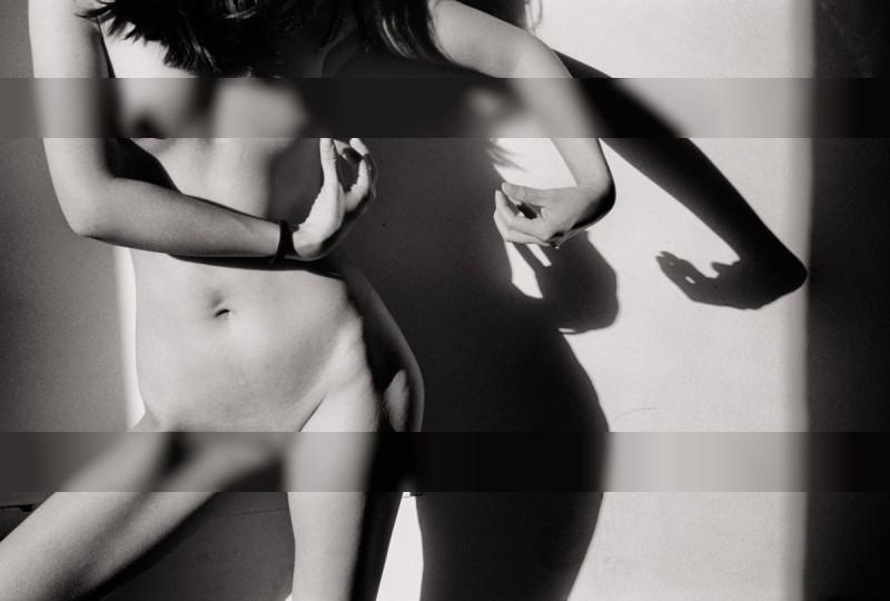 Shadows with Y, Beijing / Nude  Fotografie von Fotograf Alfonso De Castro ★2 | STRKNG