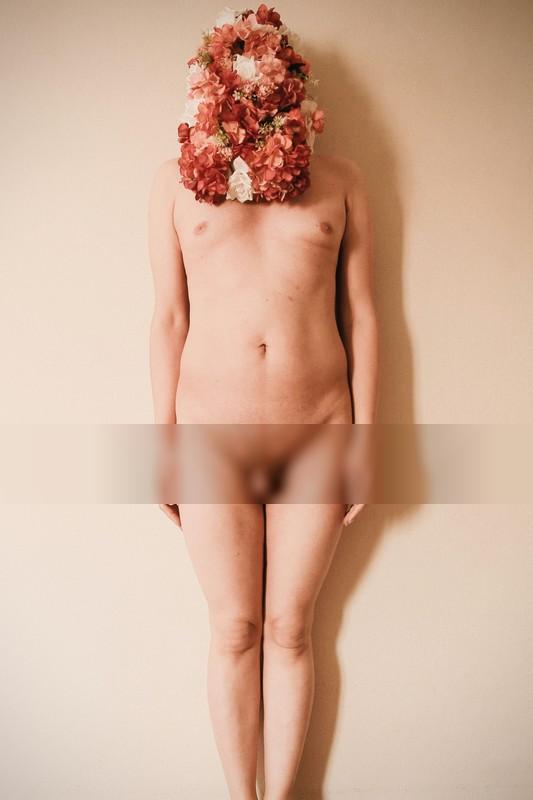 Selfportrait / Nude  Fotografie von Model Veraden | STRKNG