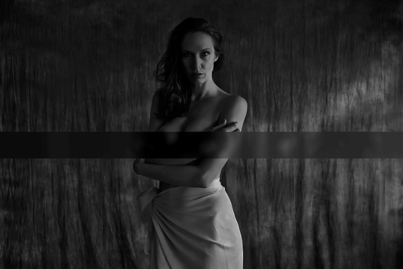 Saskia / Nude  Fotografie von Fotograf letografie | STRKNG