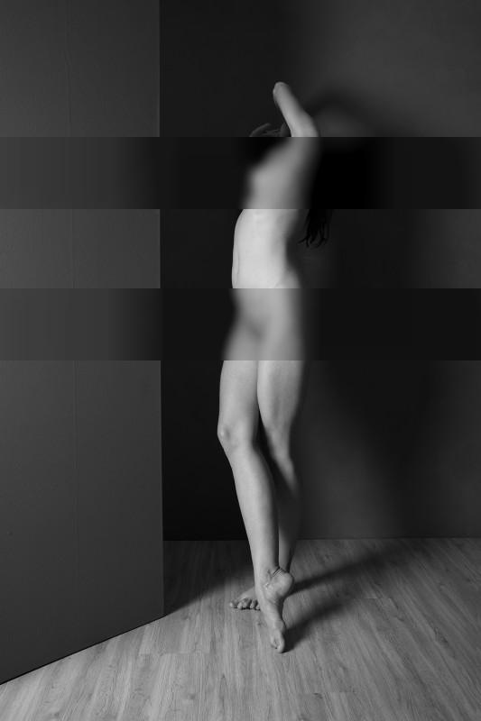 Schmaler Akt / Nude  Fotografie von Fotograf Rainer Benz ★5 | STRKNG