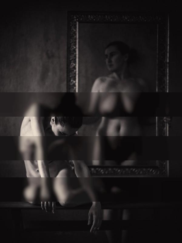 framed / Nude  photography by Photographer DirkBee ★26 | STRKNG