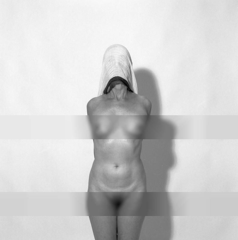 Veiled / Nude  photography by Photographer Acqua&amp;Sapone ★16 | STRKNG