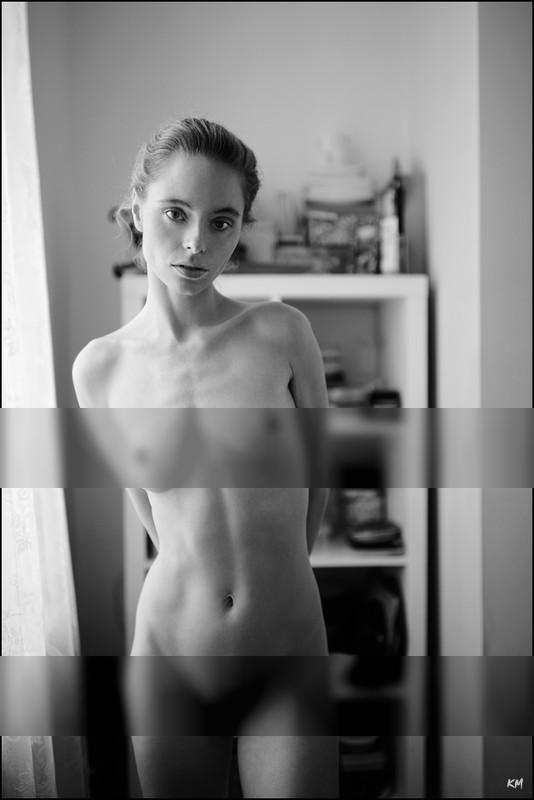 kitchen story / Nude  Fotografie von Fotograf Kai Mueller ★80 | STRKNG