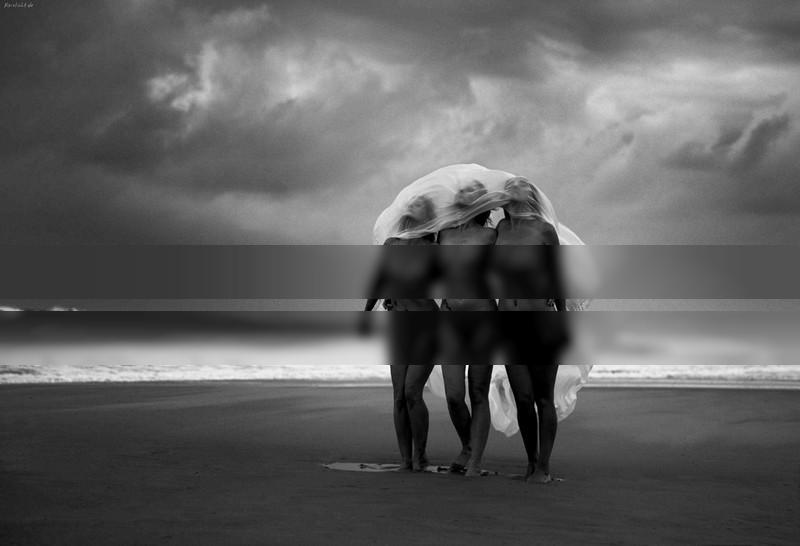 Sturm / Nude  Fotografie von Fotograf Michael Becker ★2 | STRKNG