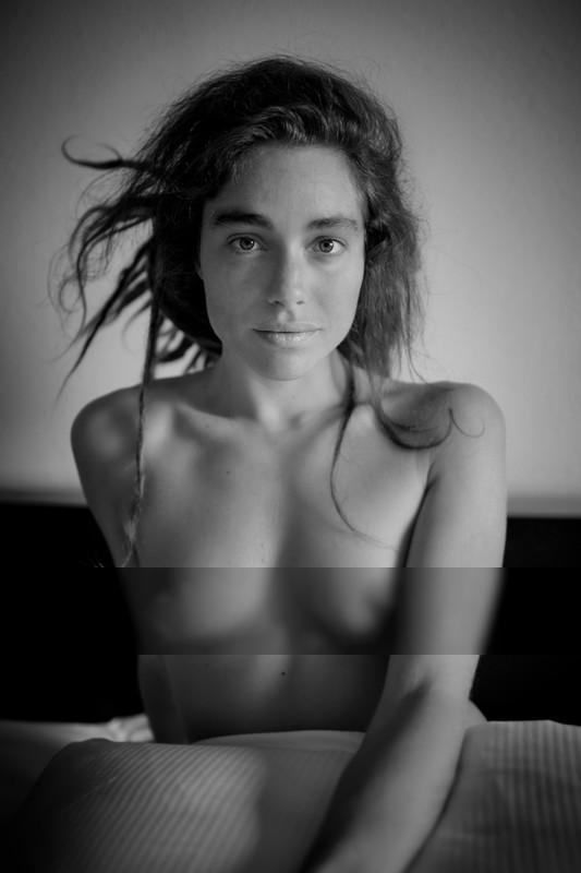 manya | 1 / Nude  Fotografie von Fotograf Peter Meyer ★10 | STRKNG