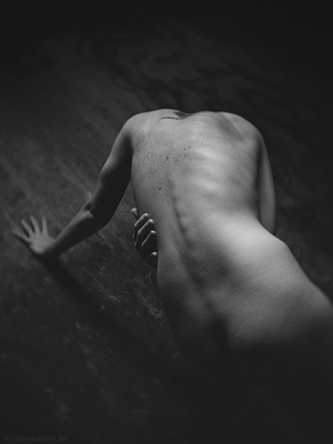 PSL3012 / Nude  Fotografie von Fotograf ungemuetlich ★153 | STRKNG