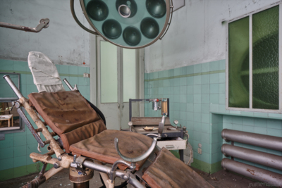 . free your mind / Lost places  Fotografie von Fotograf Ruinenstaat ★4 | STRKNG