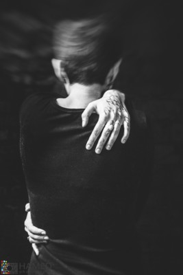 close the open hand because one loves / People  photography by Photographer hamedphotography ★1 | STRKNG