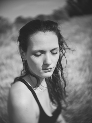Black and White  photography by Model Alva Marleen ★58 | STRKNG