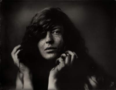Fiodora / Portrait  photography by Photographer Andreas Reh ★82 | STRKNG
