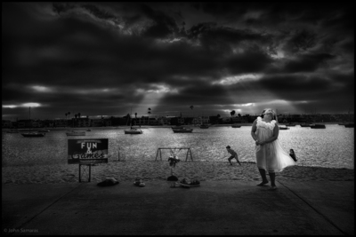 Fun Games / Street  photography by Photographer Ioannis (Yiannis) Samaras ★10 | STRKNG