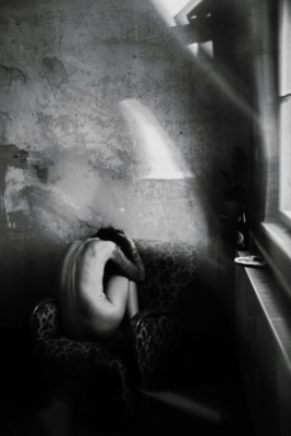 places, strange and quiet / Schwarz-weiss  Fotografie von Fotografin Resa Rot ★156 | STRKNG