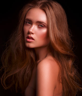 Jule / Mode / Beauty  Fotografie von Fotograf Hartmut Nörenberg ★2 | STRKNG