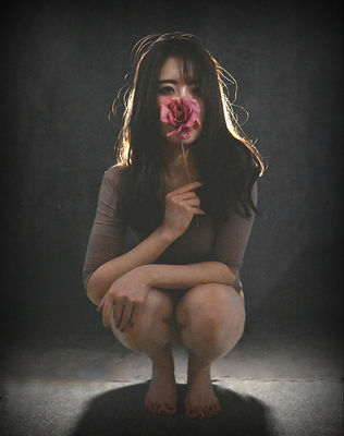 バラ / Portrait  photography by Photographer Photographer Tetsuro Higashi ★41 | STRKNG