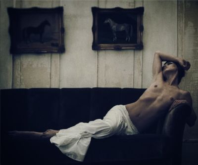 grieving / Fine Art  Fotografie von Fotograf Rafael S. ★24 | STRKNG