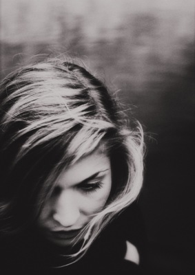 Annemarie Römer / Portrait  Fotografie von Fotograf Marcus Engler ★22 | STRKNG