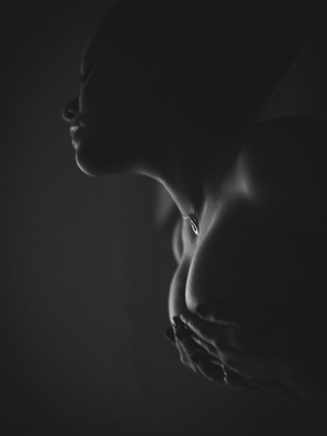 Karolina / Black and White  photography by Photographer Lukas Wawrzinek ★37 | STRKNG