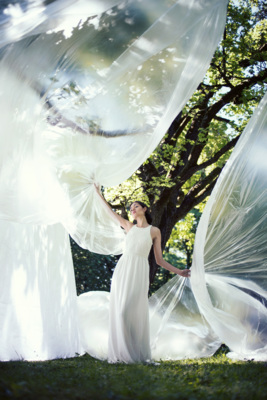 Wind and Wings / Fashion / Beauty  photography by Photographer Elisabeth Mochner ★3 | STRKNG