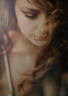 always windy / Portrait  Fotografie von Model KathaStrophe ★22 | STRKNG