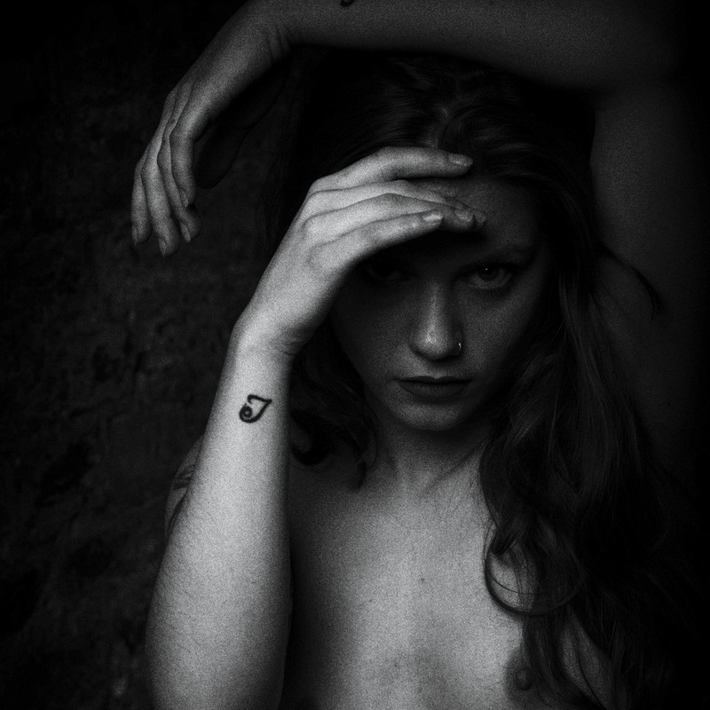 Sarah - &copy; Gregor Sticker | Nude