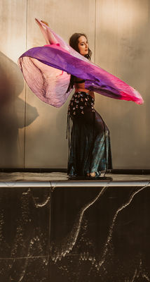 Albaluna tanzt / Portrait  photography by Photographer Gregor Sticker ★19 | STRKNG