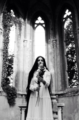 Black and White  photography by Model Jessica Drew ★78 | STRKNG