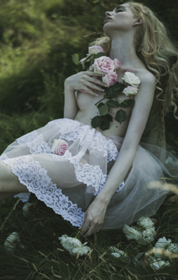 Chanson de Rose / Mode / Beauty  Fotografie von Fotografin Vivienne B ★31 | STRKNG