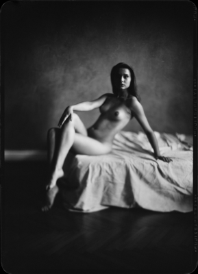 *** / Nude  Fotografie von Fotograf Milosz Wozaczynski ★16 | STRKNG