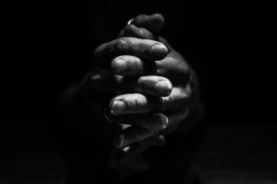 Haende - 01 / Black and White  photography by Photographer Michael Raadts | STRKNG