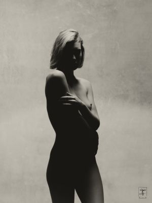 Dottir / Nude  Fotografie von Fotograf Imar ★31 | STRKNG