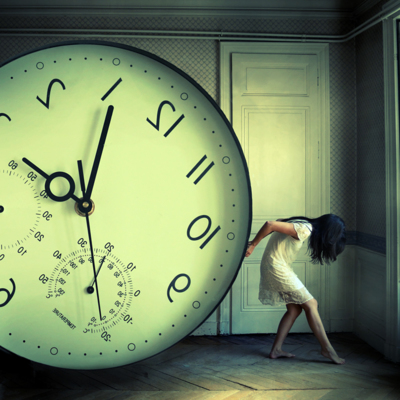The weight of time / Photomanipulation  Fotografie von Fotografin Julie de Waroquier ★10 | STRKNG