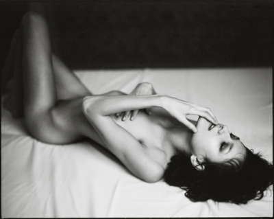 Forgetting / Nude  Fotografie von Fotograf Albert Finch ★119 | STRKNG