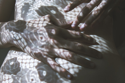 Be gentle / Konzeptionell  Fotografie von Fotografin Bianca Serena Truzzi ★65 | STRKNG