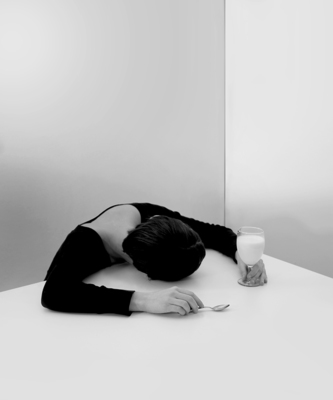 Untitled(The milk) / Fine Art  Fotografie von Fotografin Nadia Nardelli ★15 | STRKNG