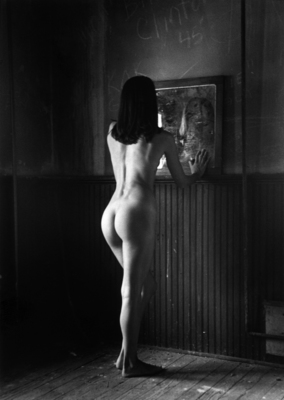 Kim / Nude  photography by Photographer Mark Emerson Hamilton ★14 | STRKNG