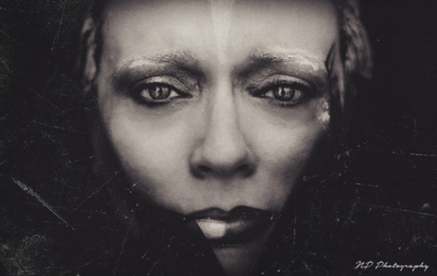 Sad Eyes / Portrait  Fotografie von Fotografin Bilderwelten NP Photography | STRKNG