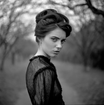 Garden / Portrait  Fotografie von Fotograf Eugene Reno ★83 | STRKNG