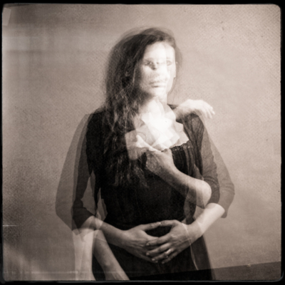 La série noire / Conceptual  photography by Photographer Emilie Möri ★4 | STRKNG