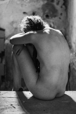 Poesie der Seele / Black and White  photography by Model Peacocks feather ★42 | STRKNG