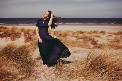 gone with the wind. / People  photography by Photographer herz.mensch.fotografie ★42 | STRKNG