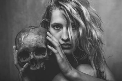 This is where it all ends.... / Abstrakt  Fotografie von Model Madame Peach ★31 | STRKNG