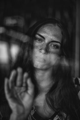 w h e n / Portrait  photography by Photographer Michael M ★5 | STRKNG