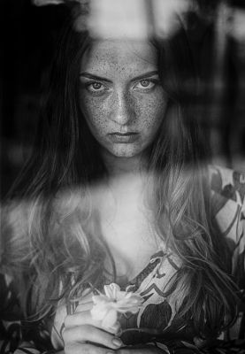 f l o w e r / People  photography by Photographer Michael M ★4 | STRKNG