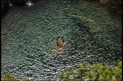 Texturas_Semuc Champey_Guatemala / Reise  Fotografie von Fotograf Don Shubi | STRKNG